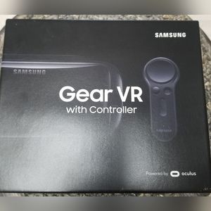 Samsung Gear VR With Controller